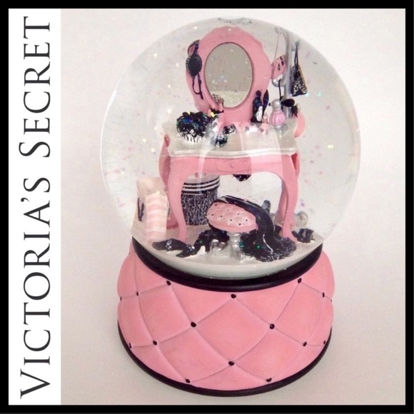 Victoria’s Secret Musical Snow Globe - Picture 1 of 7